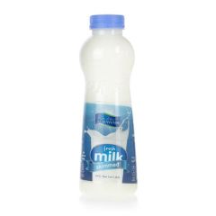 Al Rawabi Fresh Skimmed Milk - 500ml Bottle